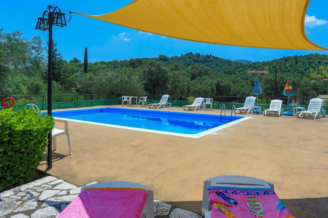 Fran Apartments Agios Spyridon  Eksteriør billede